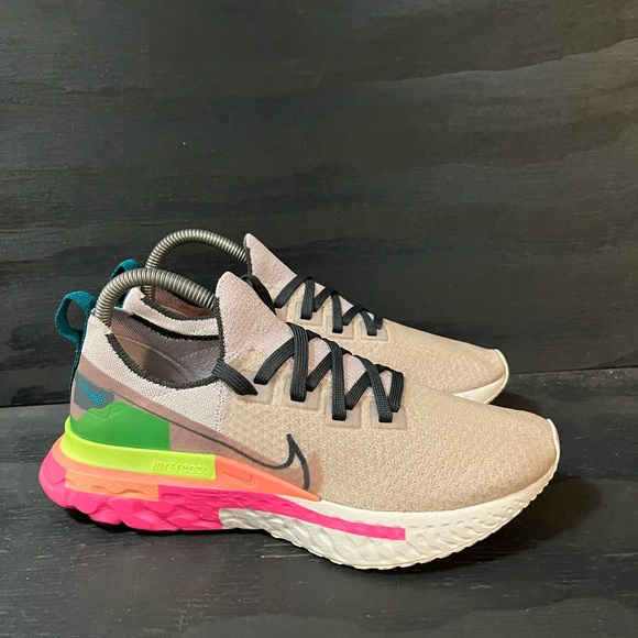 Nike React Infinity Run Flyknit Womens Size 8.5 Running Shoes Pink CU0430-500 - Picture 1 of 8